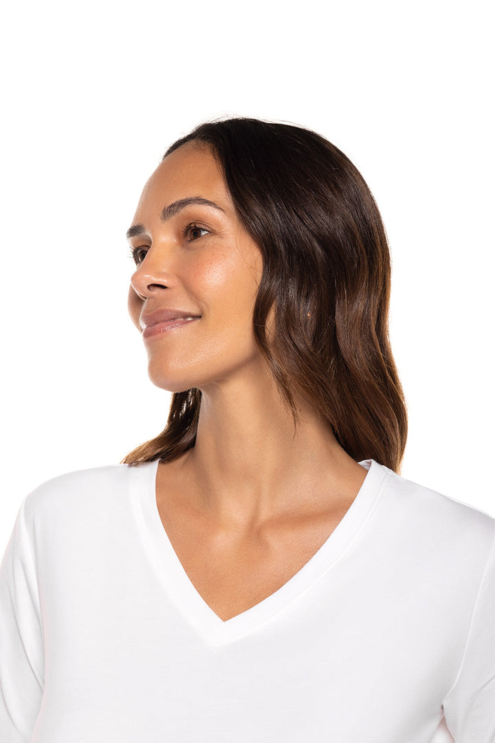 Women's Morada Everyday Long Sleeve V-Neck T-Shirt | White