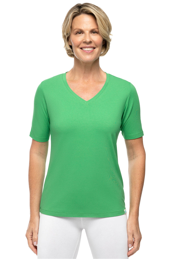 Women's Morada Everyday Short Sleeve V-Neck T-Shirt | Palm Green