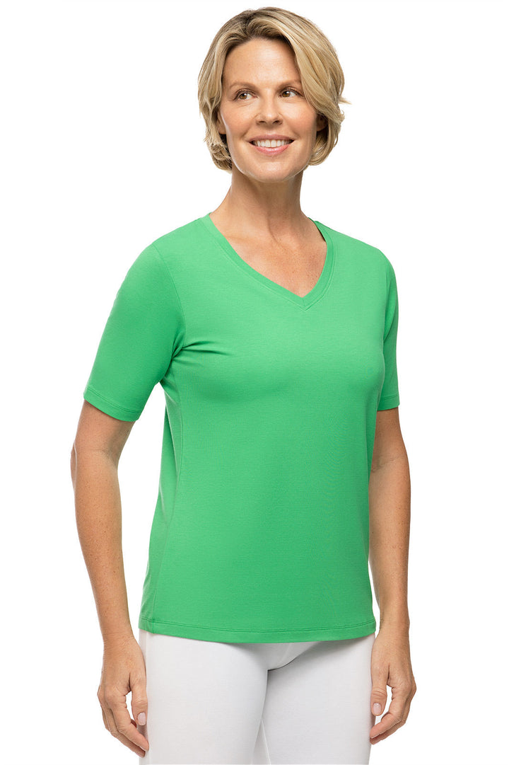 Women's Morada Everyday Short Sleeve V-Neck T-Shirt | Palm Green