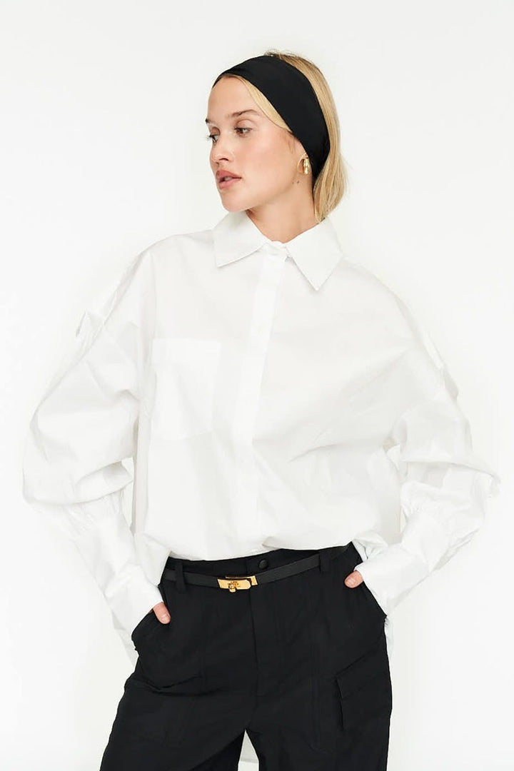 Shalona - Oversized Shirt | White