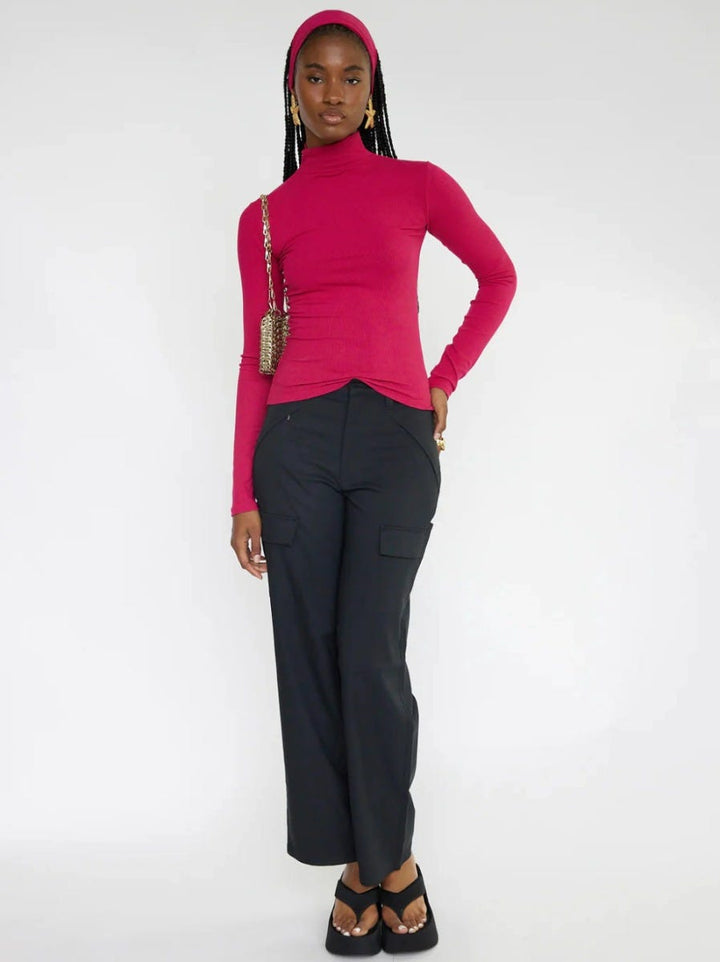 Women's Roule Turtle Neck Top | Magenta